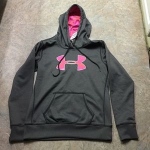 Under Armour hoodie size M