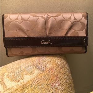 Coach tri-fold wallet