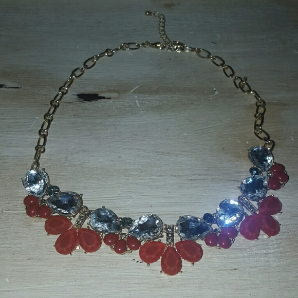 Francesca's Necklace - Picture 1 of 1