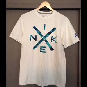 Men's Nike T-Shirt