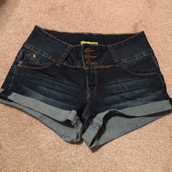 YMI Pants - YMI 'wanna betta butt' shorts