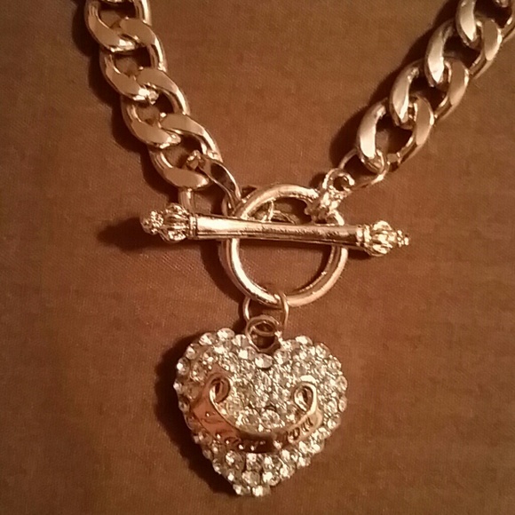 Goldtone rhinestone heart necklace N w/tag