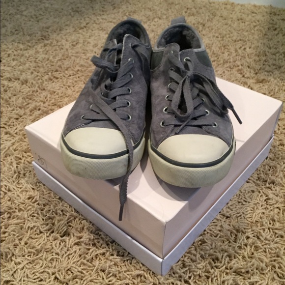 Ugg sneakers