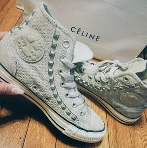 [FLASH SALE] CONVERSE taupe suede hightops