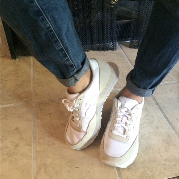 New Balance 574.