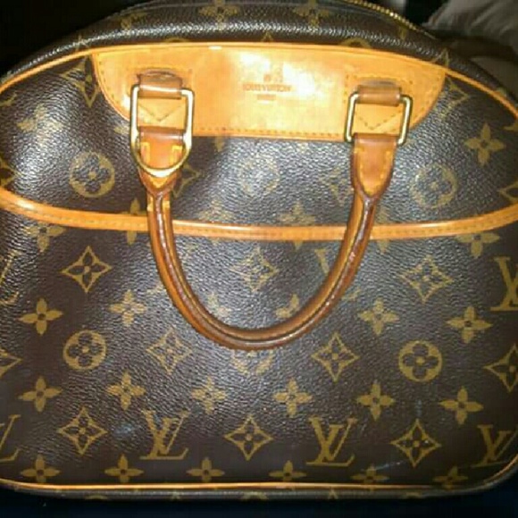 Louis Vuitton Trouville Authentic