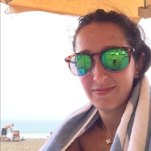 Meet your Posher, Erica