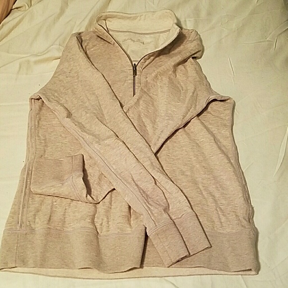Pull Over Hoodie
