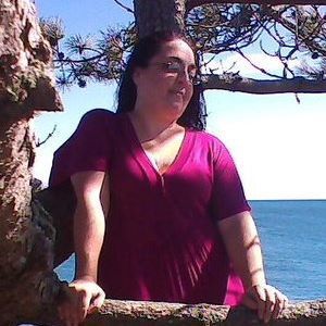 Meet your Posher, Carrie