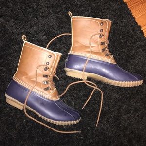 LL bean duck boots dupe