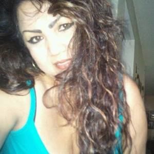 Meet your Posher, Iris