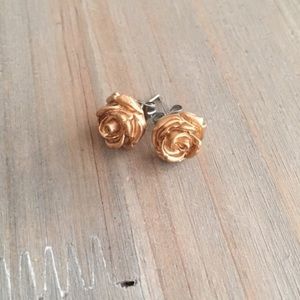 BUNDLE FOR MKAGGIE❤️