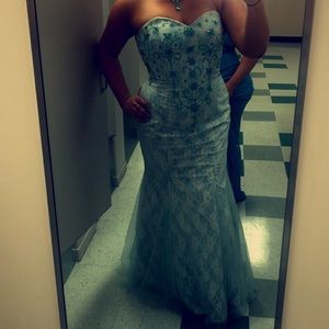 Prom dress