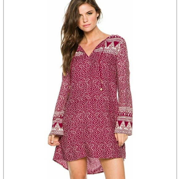 Billabong Short Dress With Long Sleeves