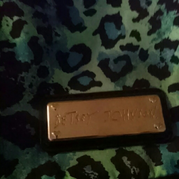 Purse - Picture 2 of 3