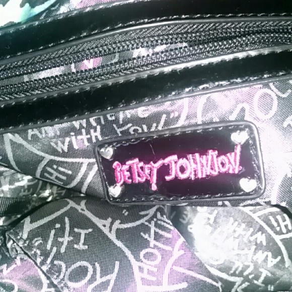 Purse - Picture 3 of 3