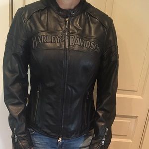 authentic Harley Davidson leather jacket