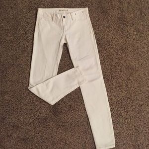 Bullhead Black - White Skinny Jeans