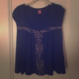 Peasant Top
