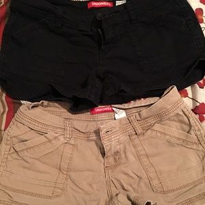 Women's size 9 union bay black and kaki shorts