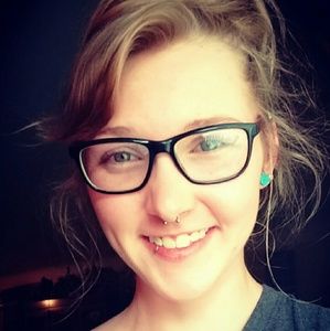 Meet your Posher, Jaclyn