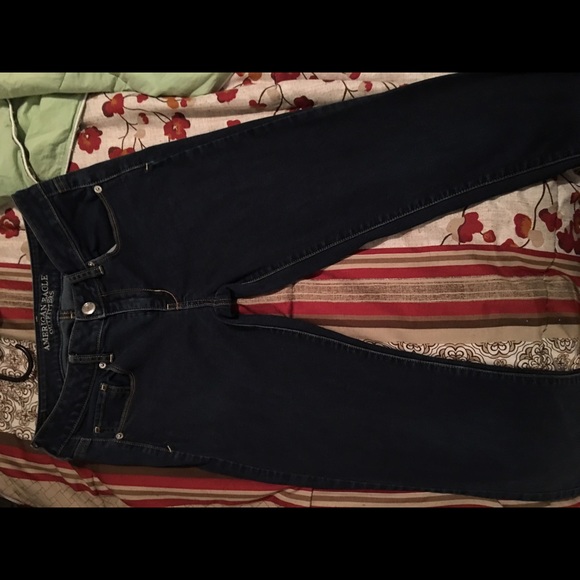 Women's size 8 American Eagle skinny jeans