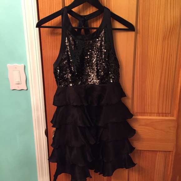 Bebe Black Sequin Halter Ruffle Dress Sz XS