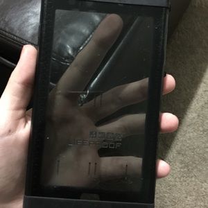 Lifeproof Case