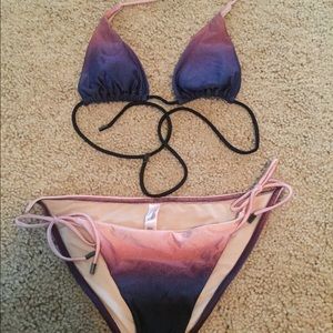 Victoria's Secret ombré bikini