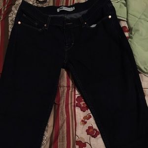 Women's Levi skinny size 9 jeans