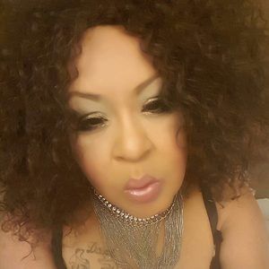 Meet your Posher, Mayra