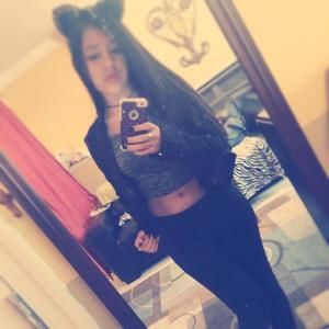 Meet your Posher, Emely