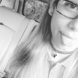 Meet your Posher, Cami