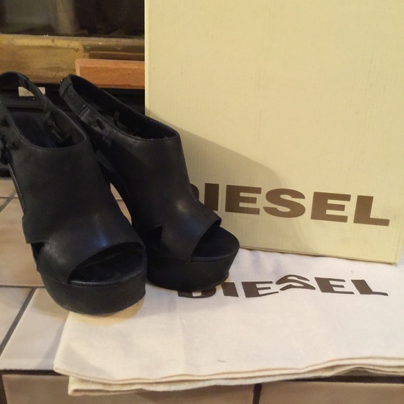 Diesel black sandal heels size 38/7.5US