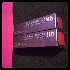 Urban Decay Matte Revolution Lipstick