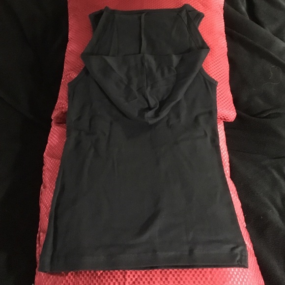 Tank top - Picture 4 of 4