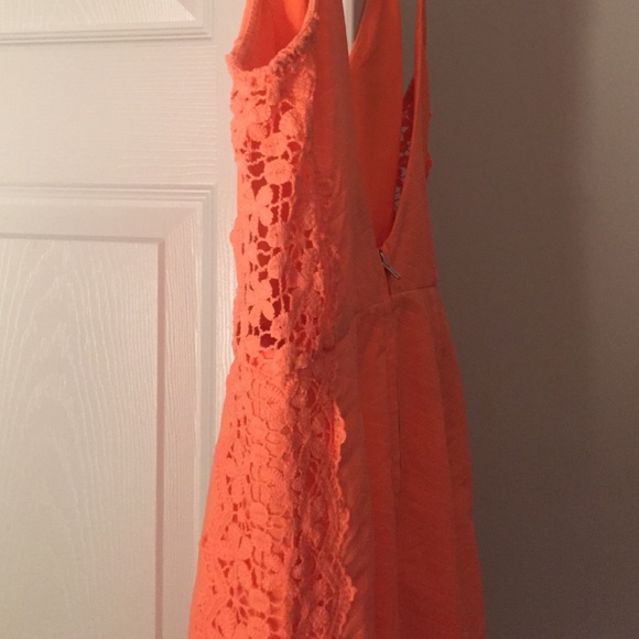 Hello Molly orange/peach/coral dress - Picture 2 of 3