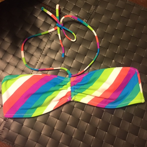 New Aeropostale swim top!