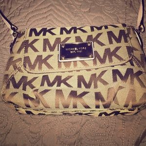 Michael Kors Mini Crossbody Purse