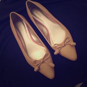 Merona pointed toe flats