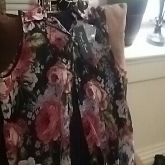 100% polyester
