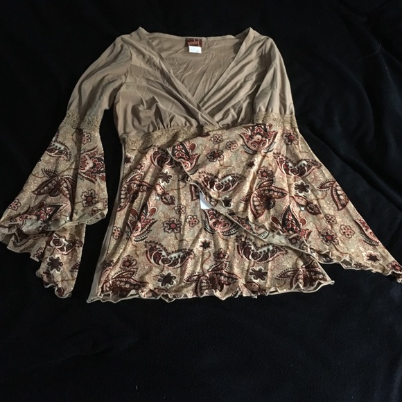 Pretty top