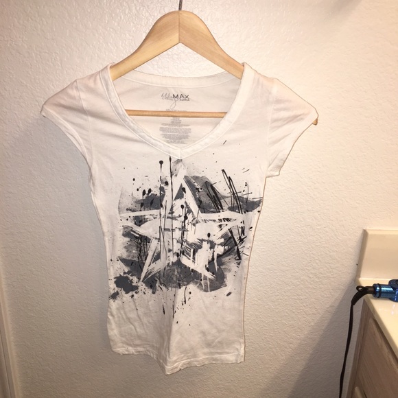 Miley Cyrus t shirt