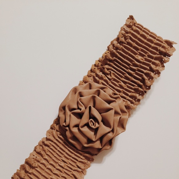 Accordion Leather Belt