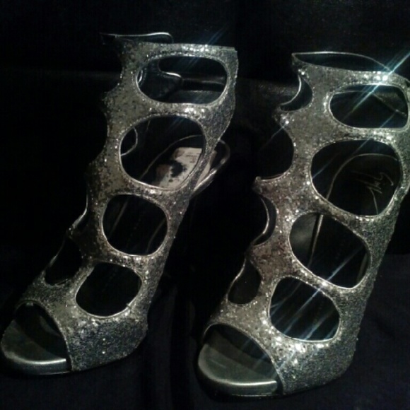 Giuseppe Zanotti Silver Cage Booties - Picture 3 of 4