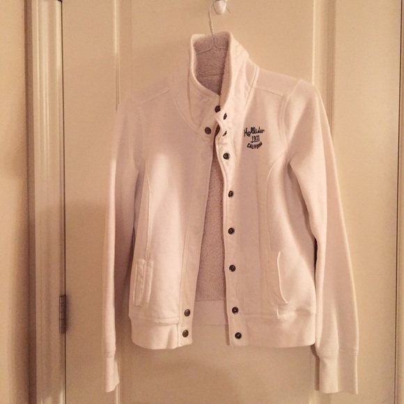 Hollister sherpa-lined jacket with collar