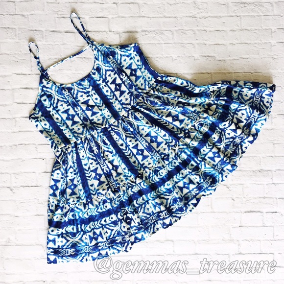 SALE || LAST ONE || Spaghetti Strap Dress || Size Large - Picture 3 of 4