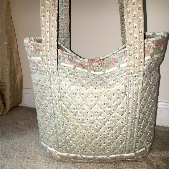 SOLD‼️RARE Light Green Vera Bradley Purse