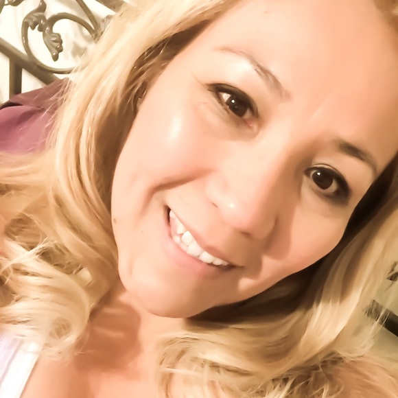 Meet your Posher, Barbee - Picture 1 of 1