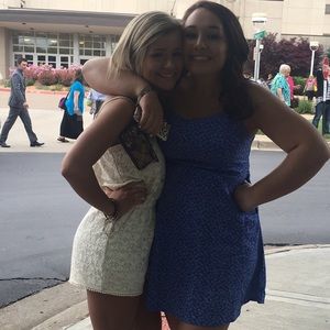 Meet your Posher, Julia